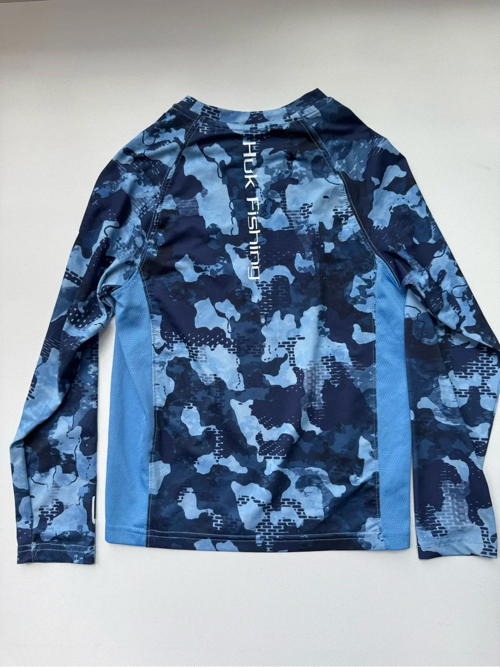 Huk Kids Performance Fishing Sun Shirt UPF 50+ Youth Small